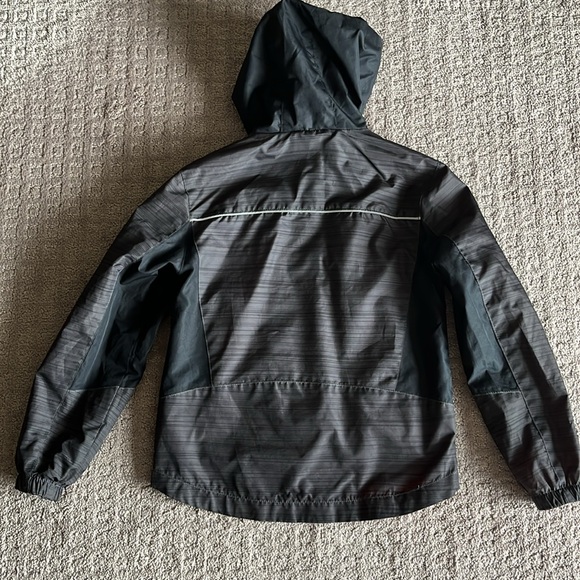 Champion Windbreaker - Size S (6-7) - Picture 5 of 5